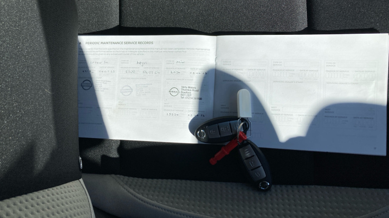 Nissan Micra 1.0 IG-T 92 Tekna 5dr Petrol Hatchback